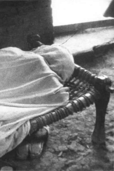 The film examines how memory and the lingering traces of Sudanese texts and cinema motivated its creation, seeking to challenge the notion that the Third World merely exists as an idea or condition within the First World. It probes the interplay of perception and reality.